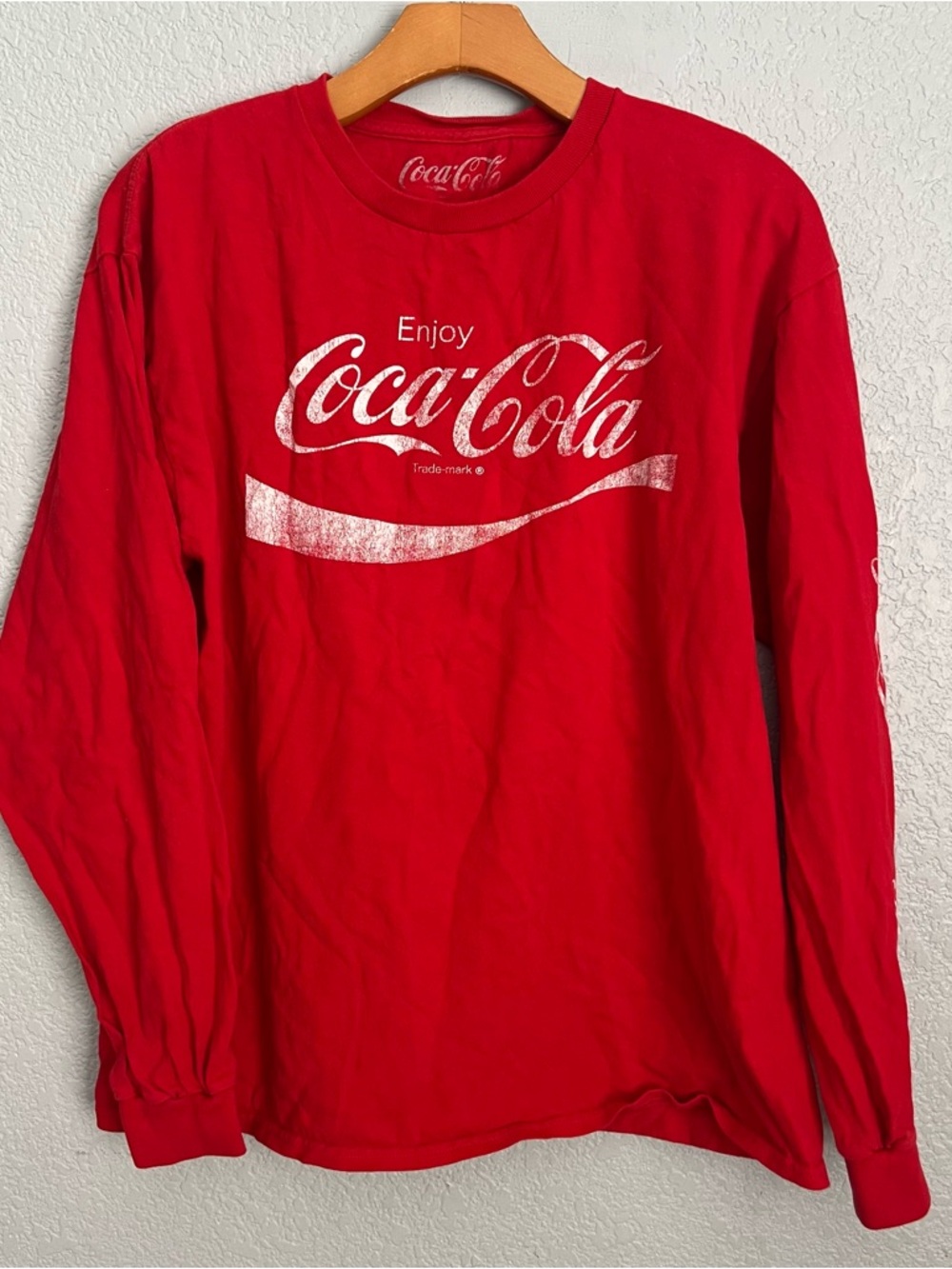 Coca Cola Red Long Sleeve Graphic Tee Size Large Unisex Casual Streetwear